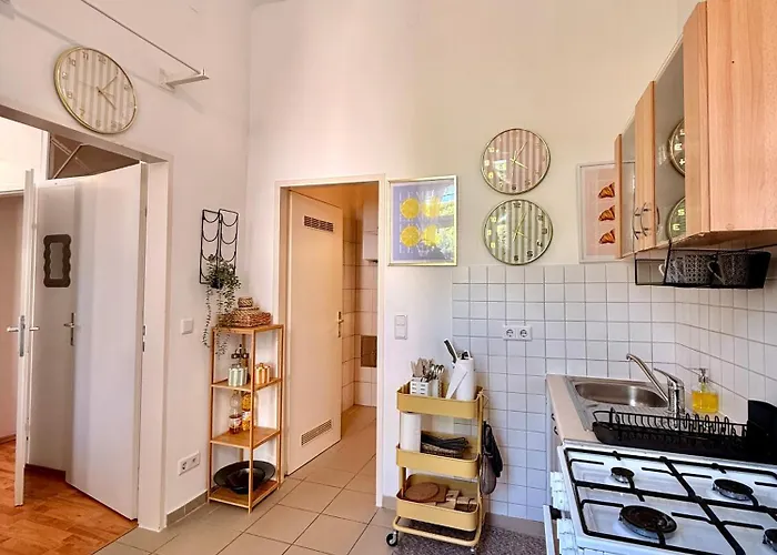 Apartment City&more-09! Hernals Mit 2 Schlafzimmer! Vienna