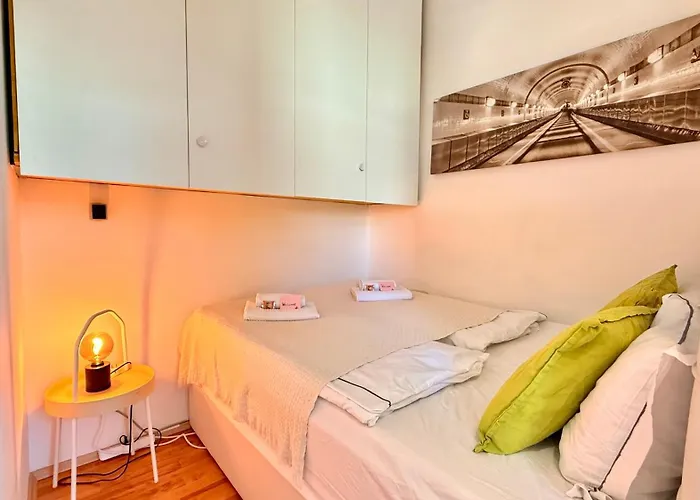 Apartment City&more-09! Hernals Mit 2 Schlafzimmer! Vienna
